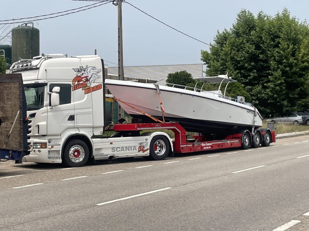 Transporte de embarcaciones